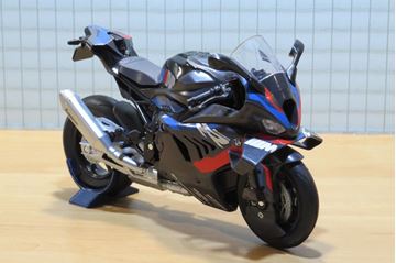 Afbeelding van BMW M1000RR blk. 1:12 58443 bokje
