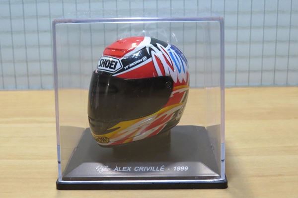 Picture of Alex Criville Shoei helmet 1999 1:5