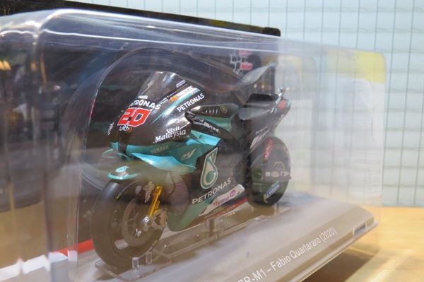 Picture of Fabio Quartararo Yamaha YZR-M1 2020 1:18 diecast