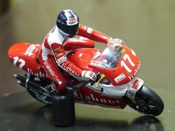 Afbeelding van Alberto Puig Honda NSR500 1996 1:24 onyx XM025