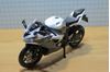 Picture of Kawasaki Ninja ZX-6R 636 white/blk 1:12 644106