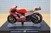 Picture of Valentino Rossi Ducati Desmosedici 2011 1:18