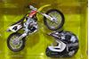 Picture of Ricky Carmichael Suzuki RM-Z450 2006 1:18