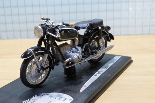 Picture of BMW R60-2 1:18 Solido