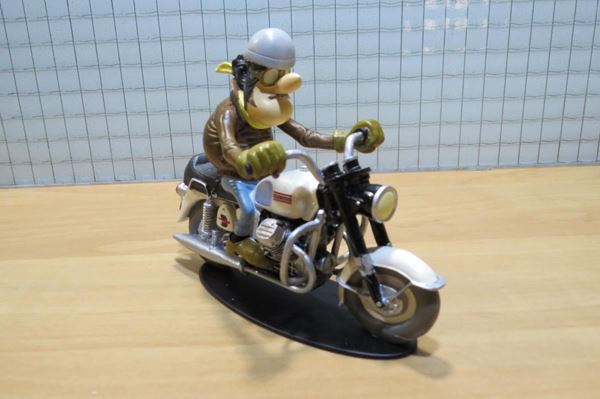 Picture of Joe Bar Joe Guzzi 750 V7 1:18 breuk