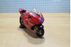 Picture of Casey Stoner Ducati Desmosedici 2007 1:18 31562