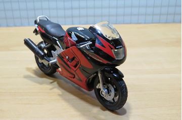 Afbeelding van Honda CBR600F 1:18 los
