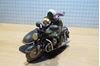 Picture of Joe Bar Guido & Ed Moto Guzzi V850 zijspan 1:18 breuk