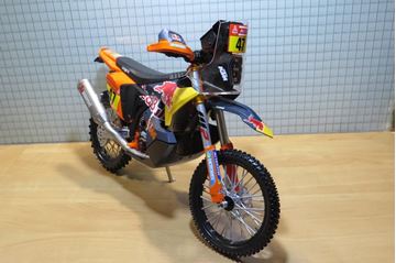 Afbeelding van Kevin Benavides KTM 450 Dakar Rally #47 Red Bull 1:6 Maisto