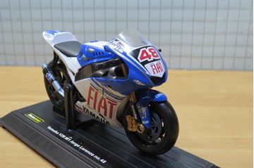 Afbeelding van Jorge lorenzo Yamaha YZR M-1 2008 1:16 motorama