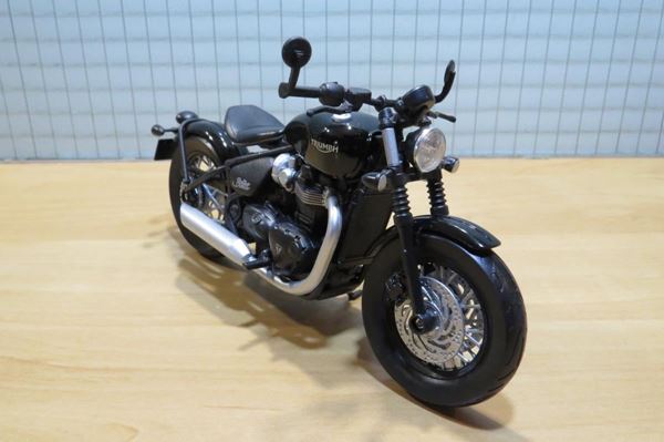 Picture of Triumph Bonneville Bobber 1:12 Welly