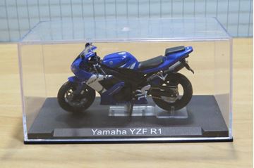 Afbeelding van Yamaha YZF-R1 1:24