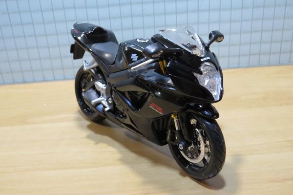 Picture of Suzuki GSX-R600 1:12 maisto