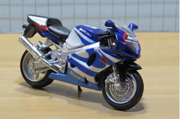 Afbeelding van Suzuki GSX-R750 1:18 blister