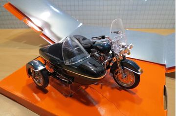Afbeelding van Harley Davidson sidecar zijspan FLHRCI 2001 1:18 (17)