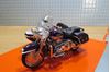 Picture of Harley Davidson sidecar zijspan FLHRCI 2001 1:18 (11)