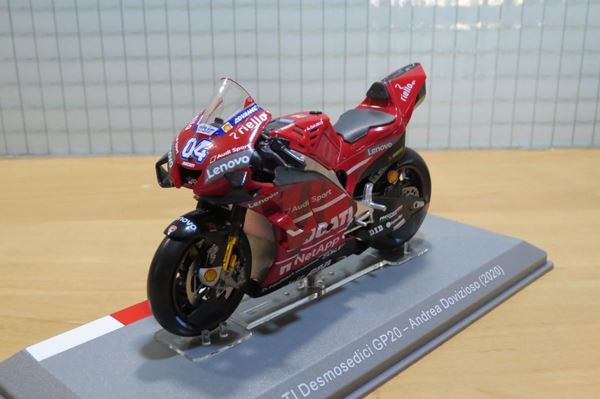 Picture of Andrea Dovizioso Ducati Desmosedici 2020 1:18 diecast los
