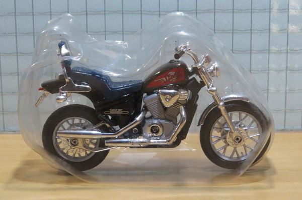Picture of Honda VT600c VLX Shadow 1:18 blister