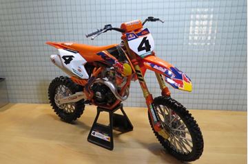 Afbeelding van Chase Sexton #4 KTM 450 SX-F 2023 red bull team 1:6 49743