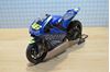 Picture of Valentino Rossi Yamaha YZR M-1 2004 1:12