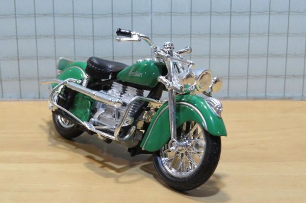 Picture of Indian Four 1:18 maisto blister