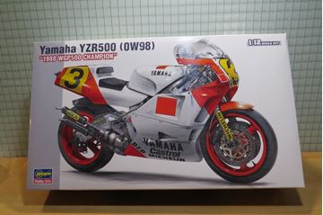Afbeelding van Eddy Lawson Yamaha YZR500 (OW98)1988 1:12 Hasegawa