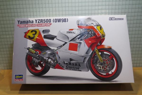 Picture of Eddy Lawson Yamaha YZR500 (OW98)1988 1:12 Hasegawa