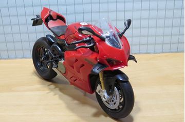 Afbeelding van Ducati Panigale V4s 1:12 New Ray