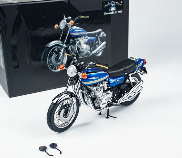 Picture of Kawasaki Z900 Z1 super four 1:12 122164102