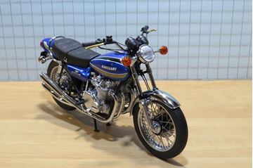 Afbeelding van Kawasaki Z900 Z1 super four 1:12 122164102