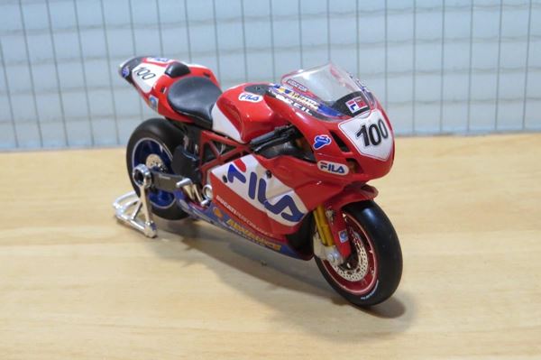 Picture of Neil Hodgson #100 Ducati 999 2003 1:18