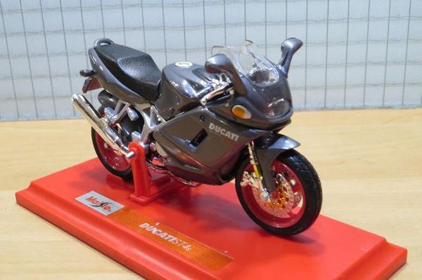 Picture of Ducati ST4s ST4 antraciet 1:18 Maisto