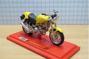 Afbeelding van Ducati Monster 900 yellow 1:18 Maisto